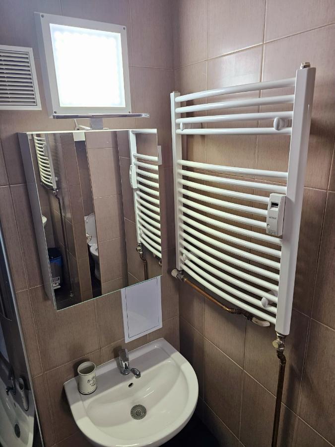 Appartamento Urban Loft Salgótarján Esterno foto